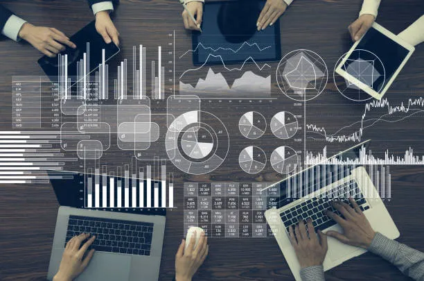 Графики и аналитика для FinTech компании